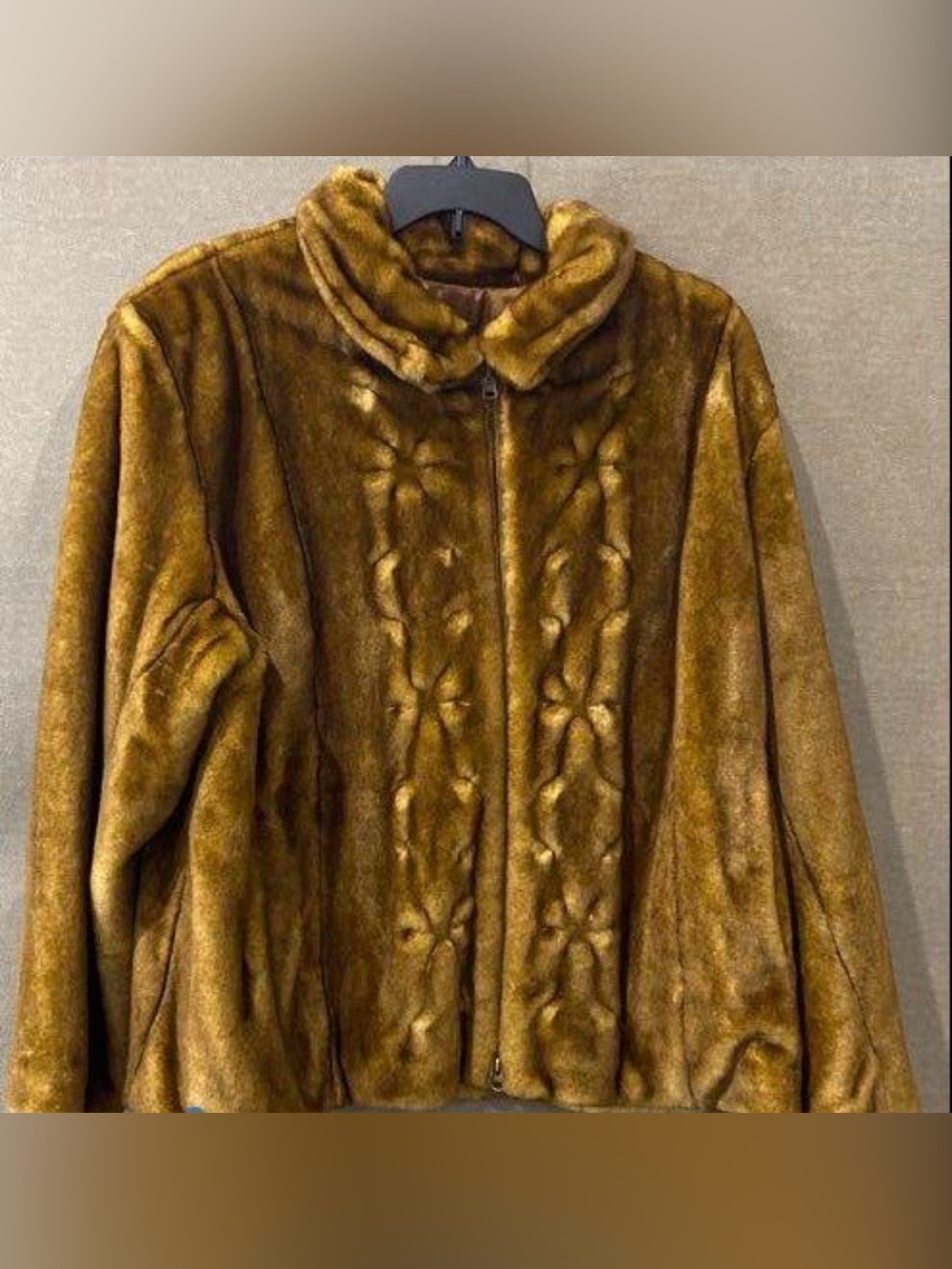 Dennis Basso Women's Faux Fur Coat / Size 2XL